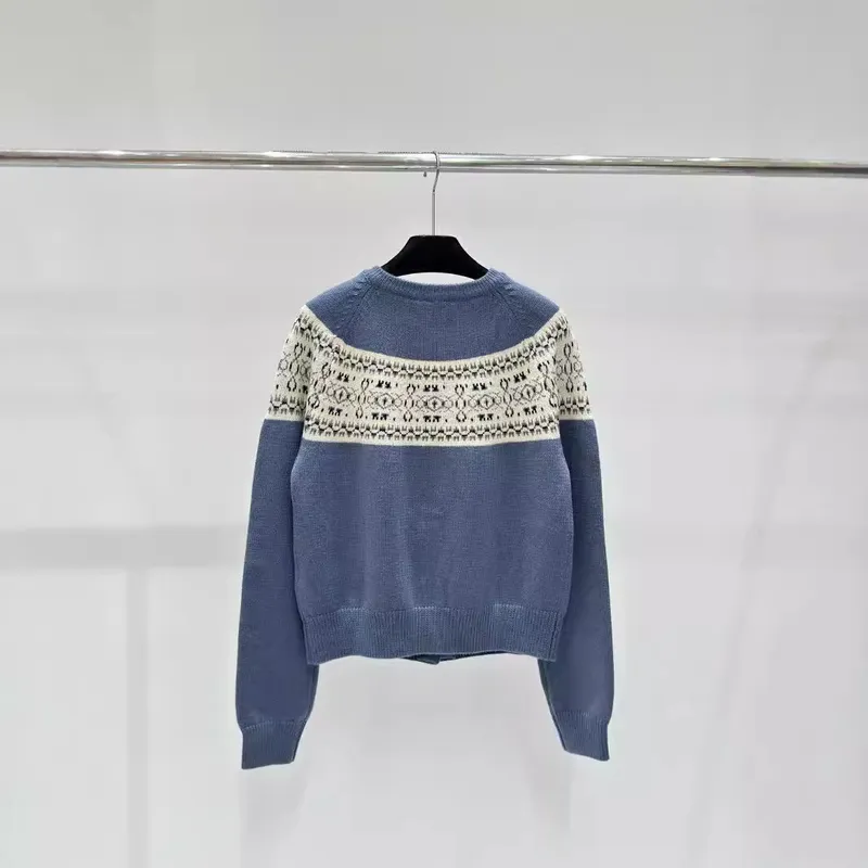 2024 Nuevas cartas de invierno de otoño diseñador de tejido de tejido Cops ropa 100% de lana Cárdigan casero