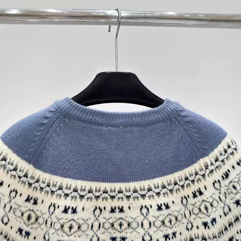 2024 Nuevas cartas de invierno de otoño diseñador de tejido de tejido Cops ropa 100% de lana Cárdigan casero
