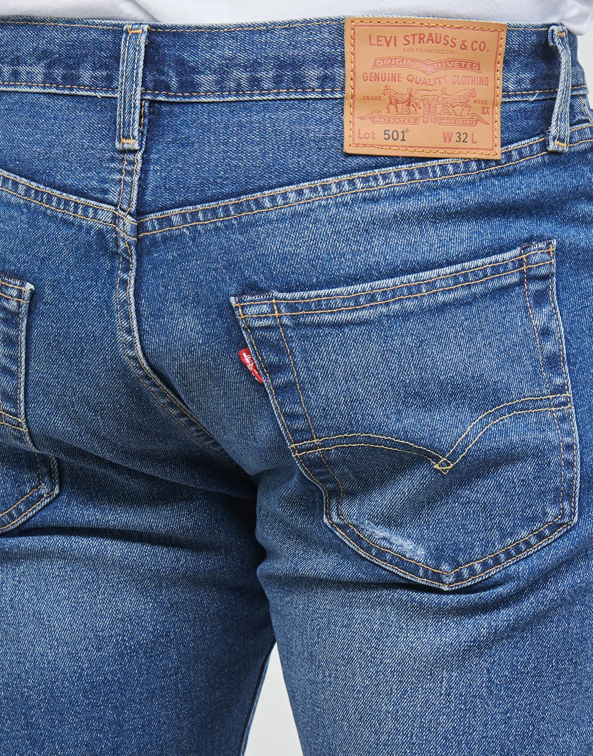 501® HEMMED SHORT