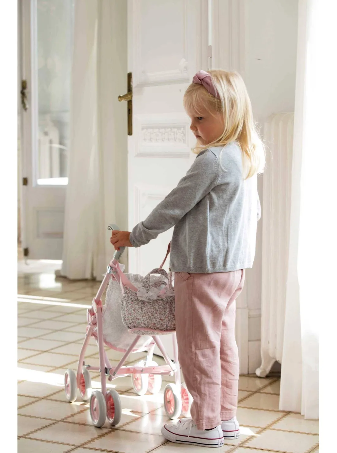 BOLSA PEQUEñA VIOLETA  LA NINA