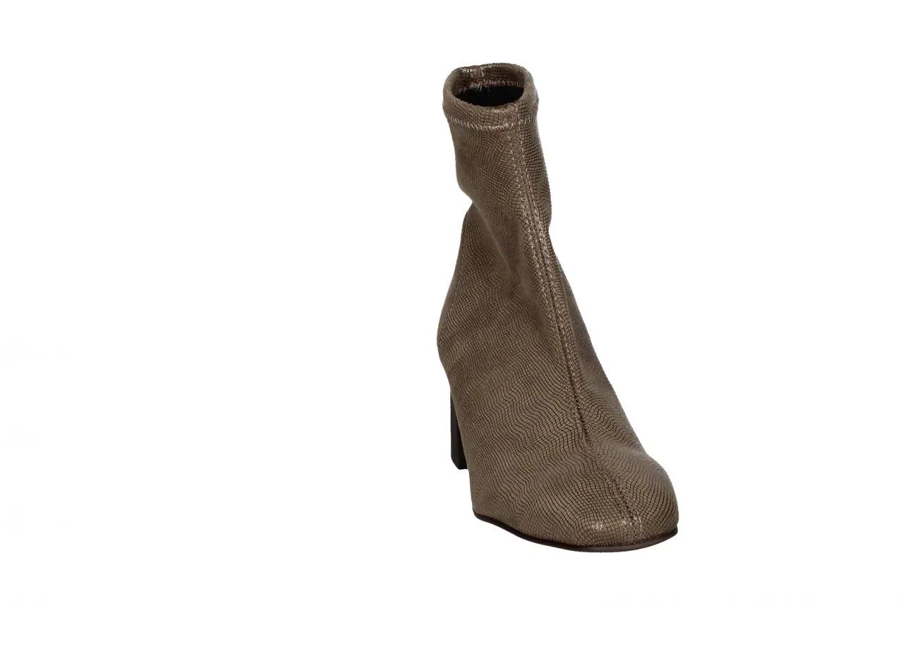 BOTIN ANTELICRA BRILLO TAUPE TACON FILO DORADO
