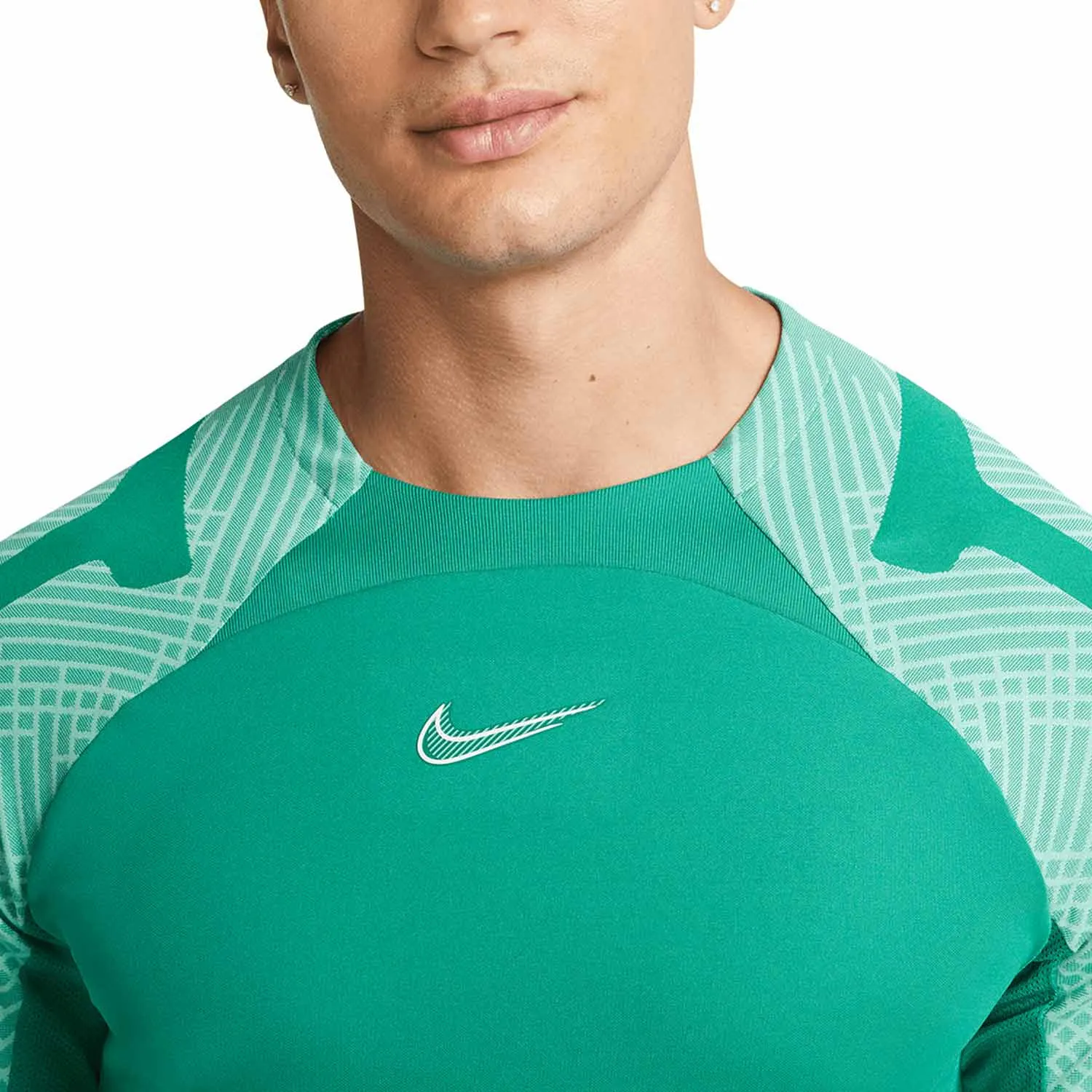 CAMISETA NIKE DRIFIT STRIKE