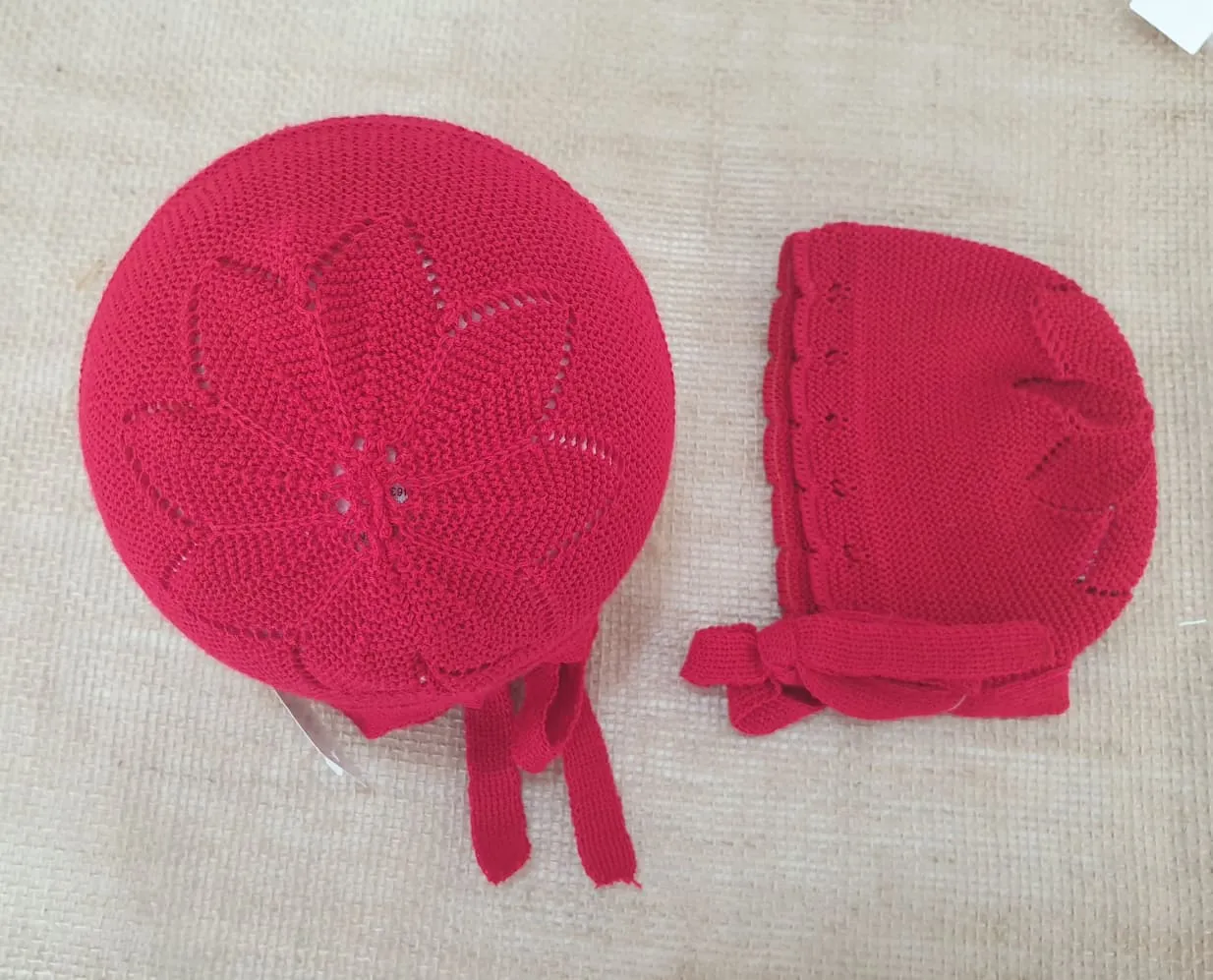 Capota punto bebé P130395 Roja