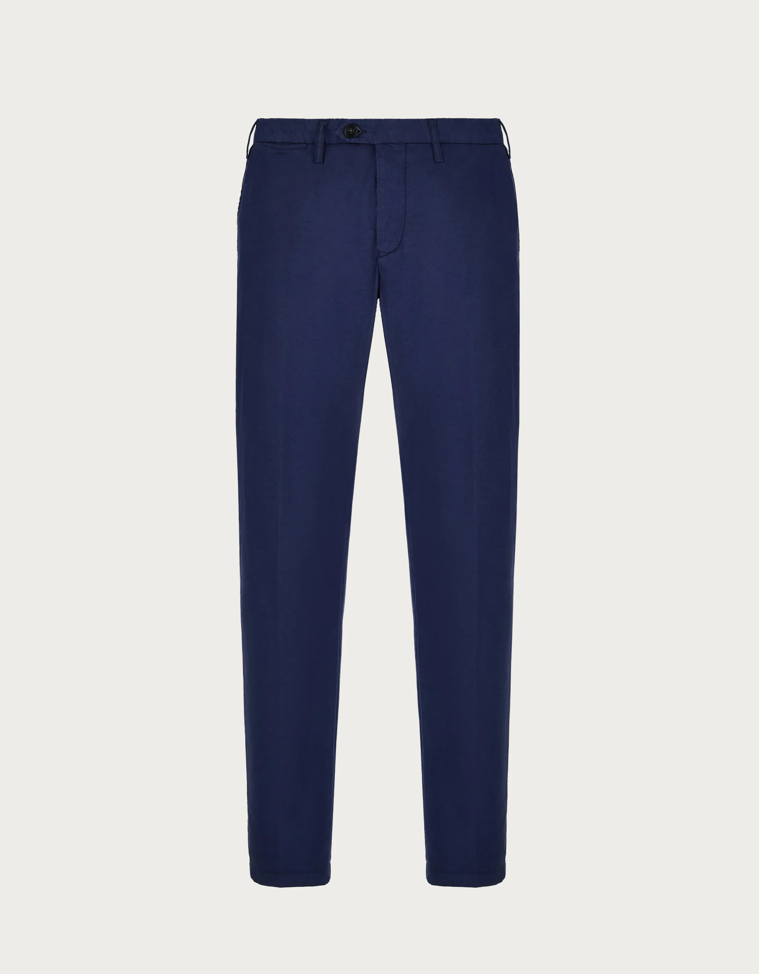 Chinos de sarga de algodón y seda teñida en prenda azul marino 