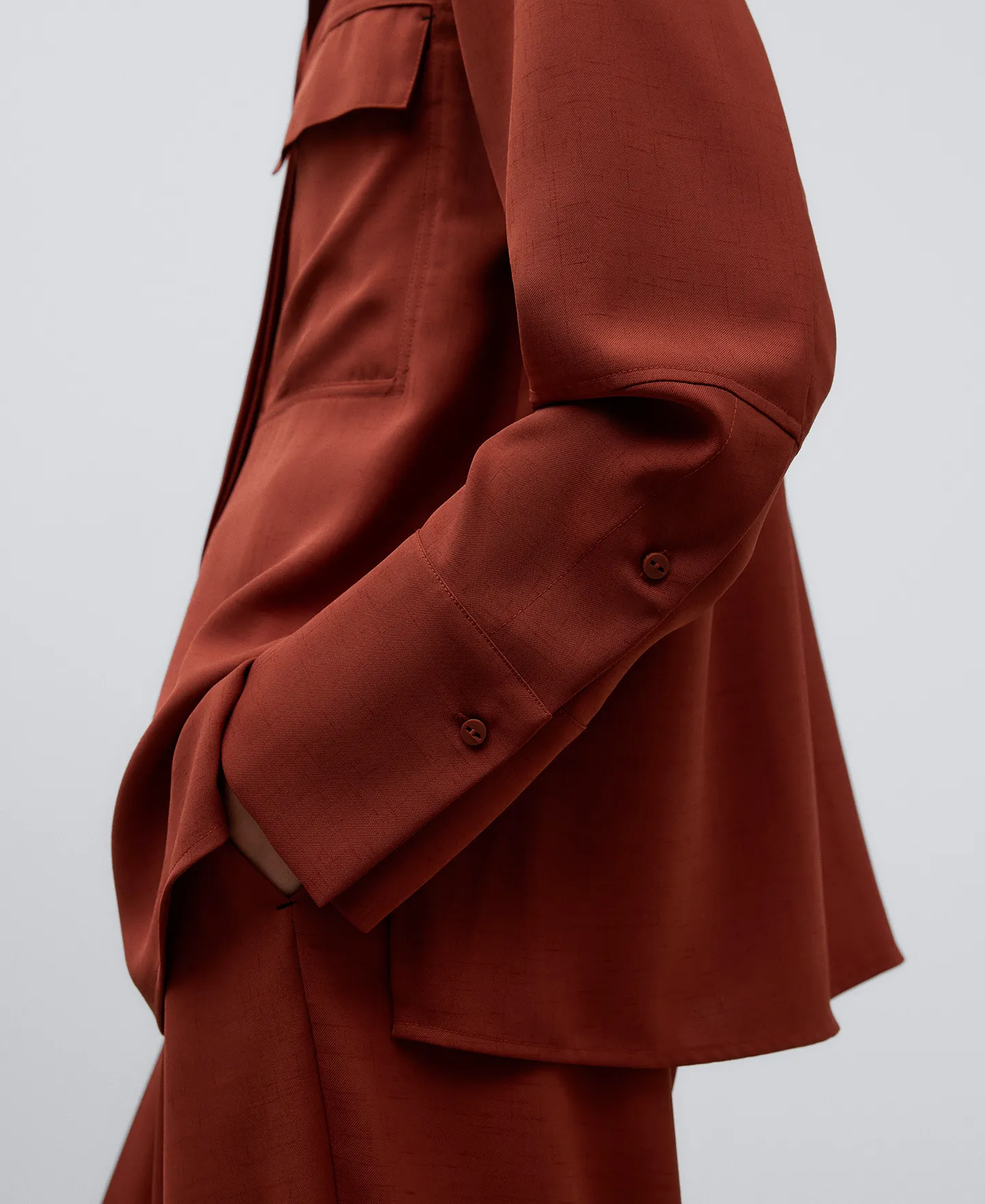 Oversized shirt woman