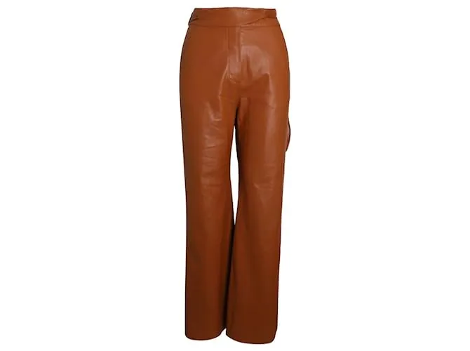 Pantalón acampanado Nanushka de poliuretano Bown Castaño 