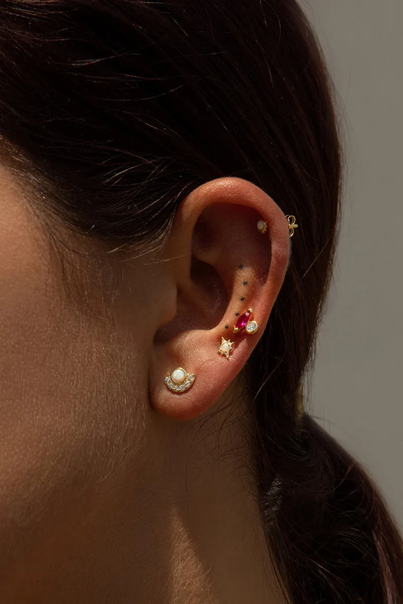 Piercing de plata bao dorado diseo mini sol con ópalo