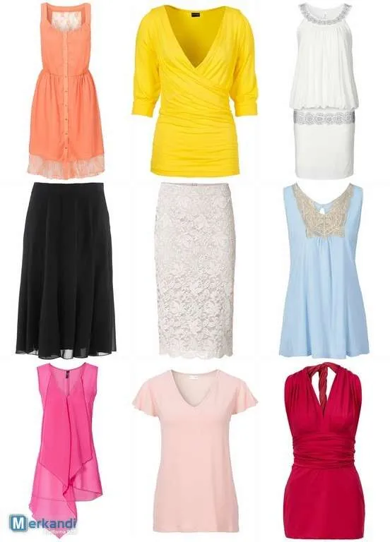 Ropa de mujeres de excedentes