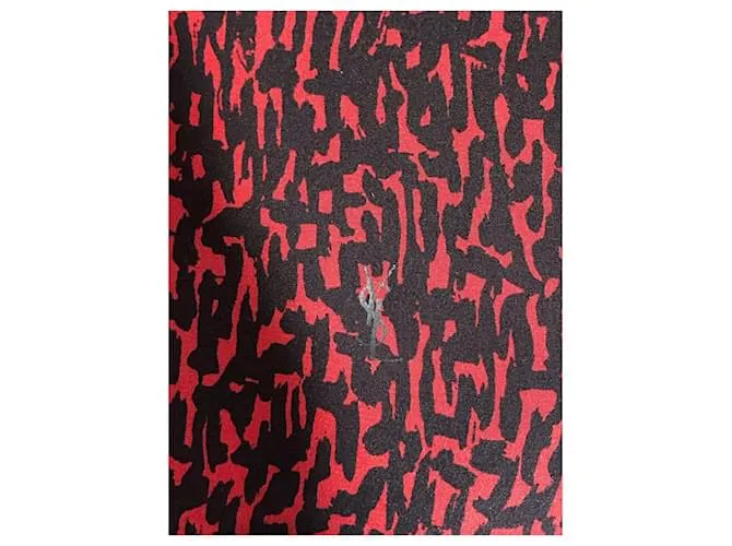 SAINT LAURENT Pañuelos T.  Seda Roja 