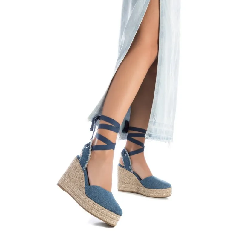 Sandalia de mujer XTI 142760 Navy