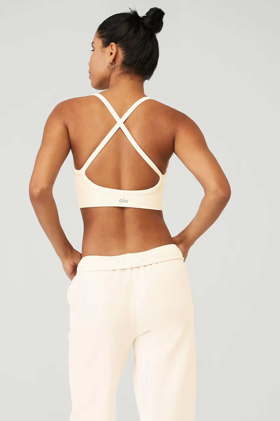 SEAMLESS RIBBED LOW BACK BRA  IVORY