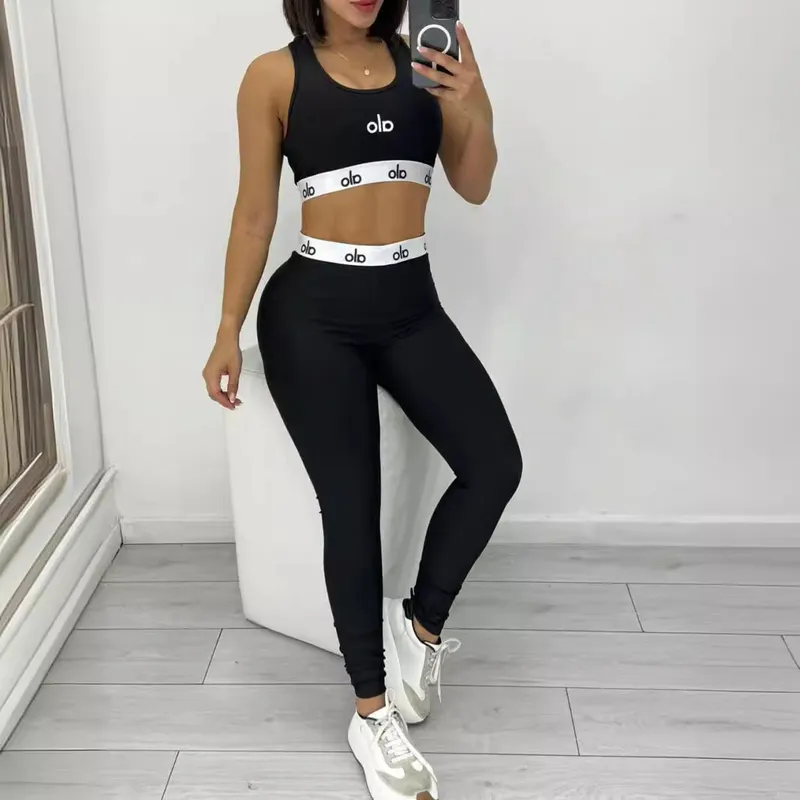 Sexy Women Ropa de yoga Suguantes de canciones Tanks Luxury Tees Legging Street sin mangas sin mangas