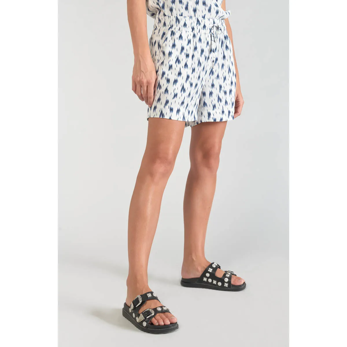 Short NURIA