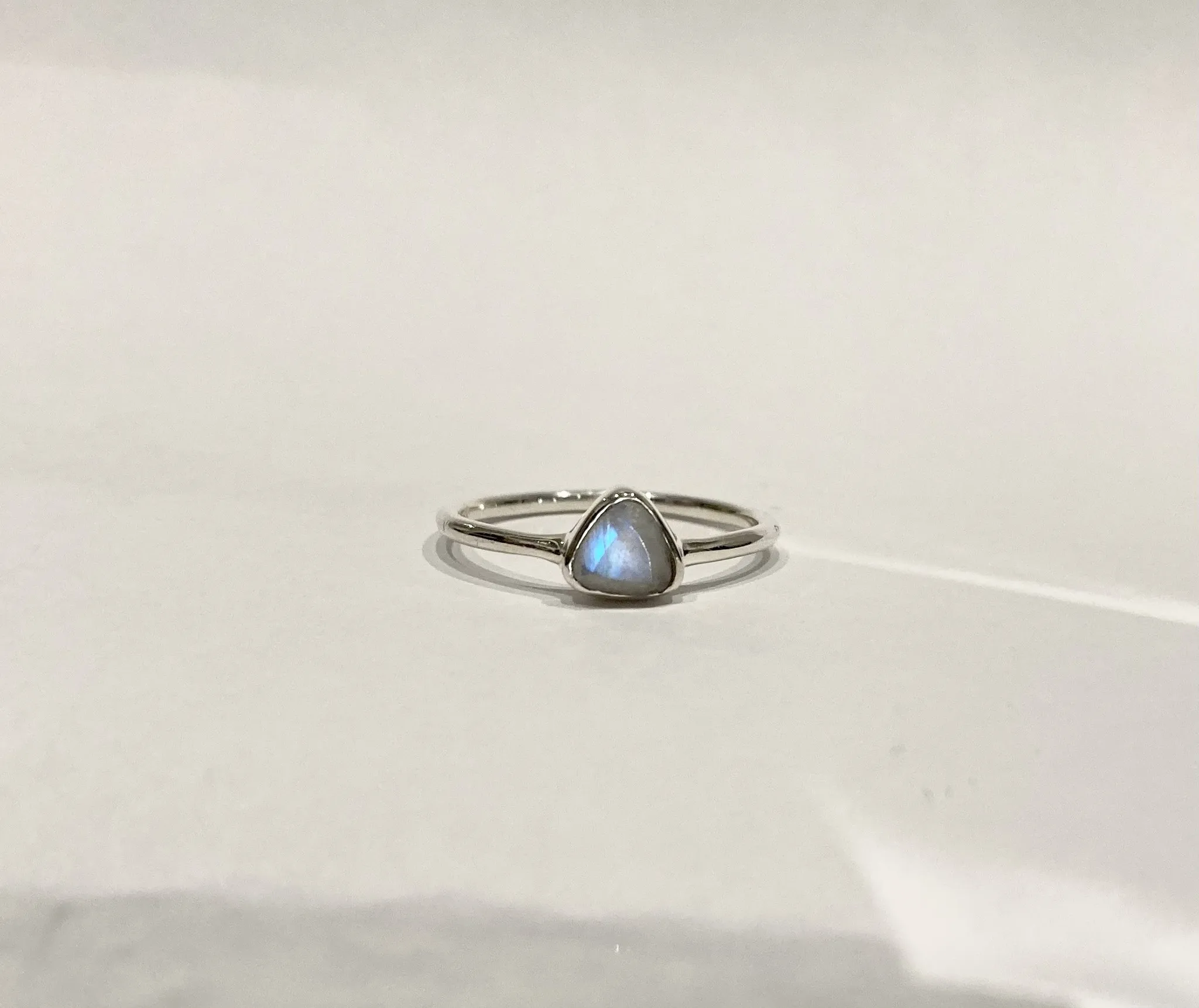 Spritely Triangle Ring