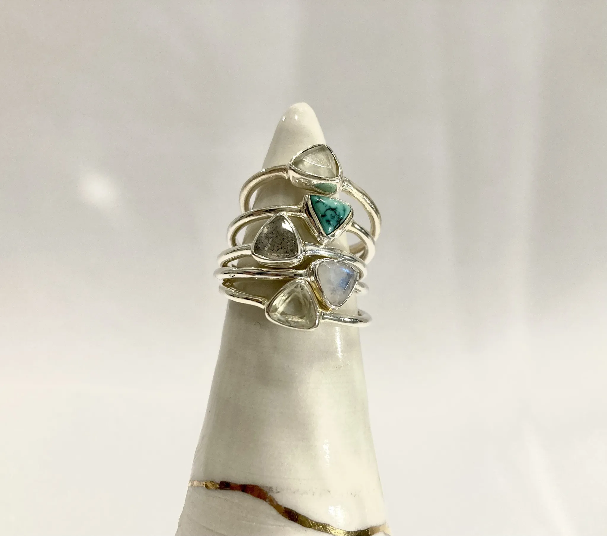 Spritely Triangle Ring