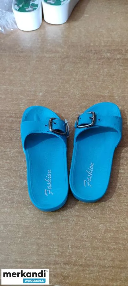 stock de zapatillas niños a 1,50 stock ingrosso