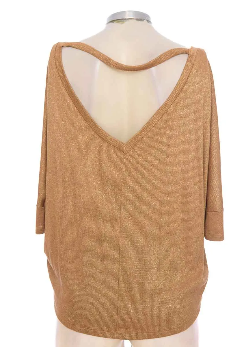 SWEATER COLOR DORADO  DOS HISTORIAS