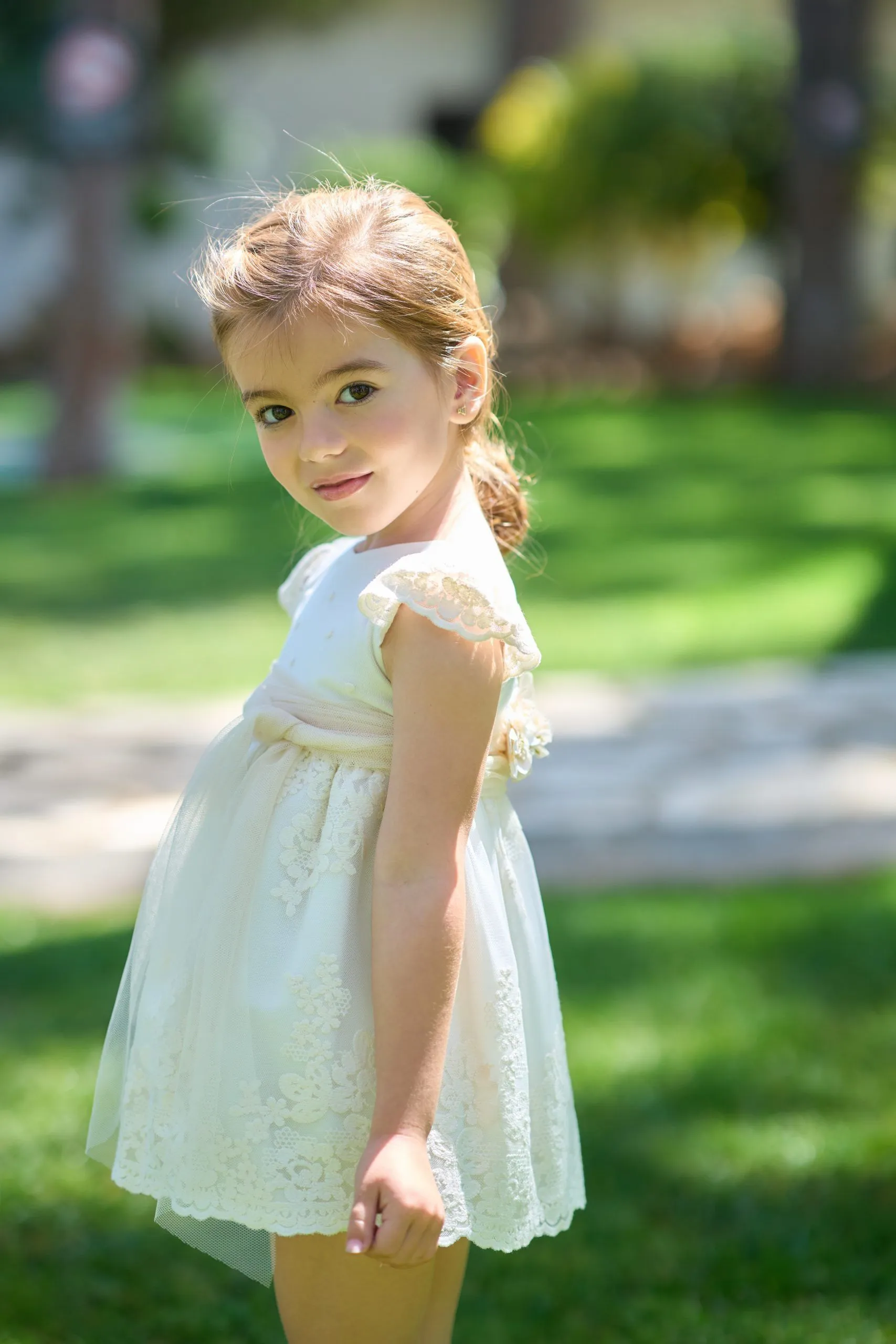 Vestido bebé tul bordado beige