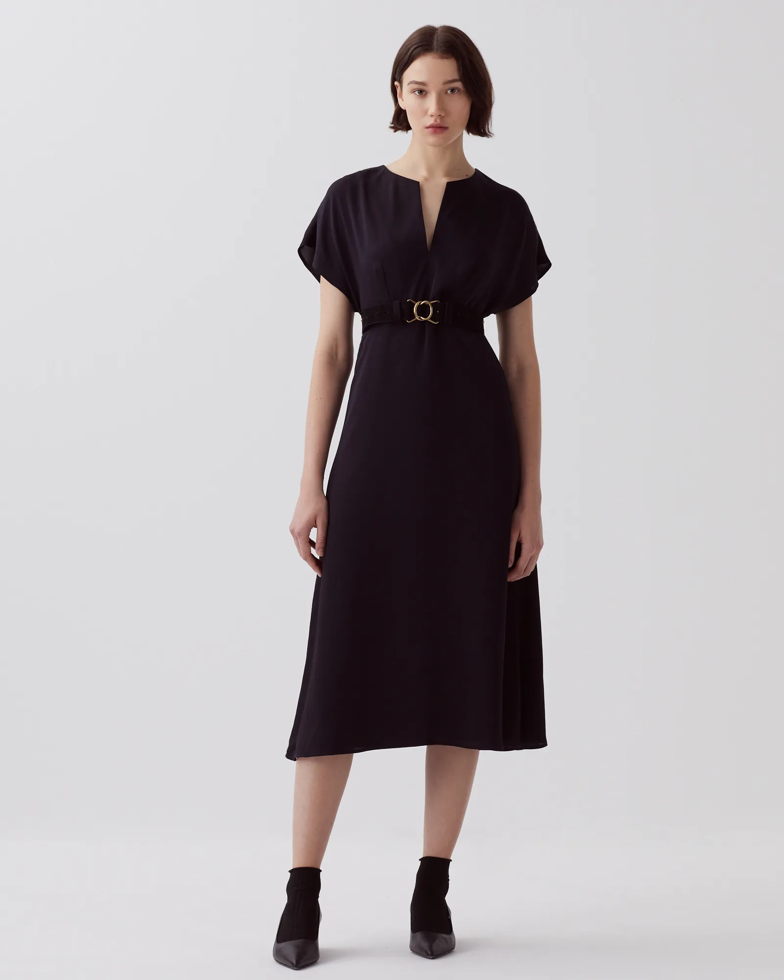 Vestido fluido tacto seda black beauty